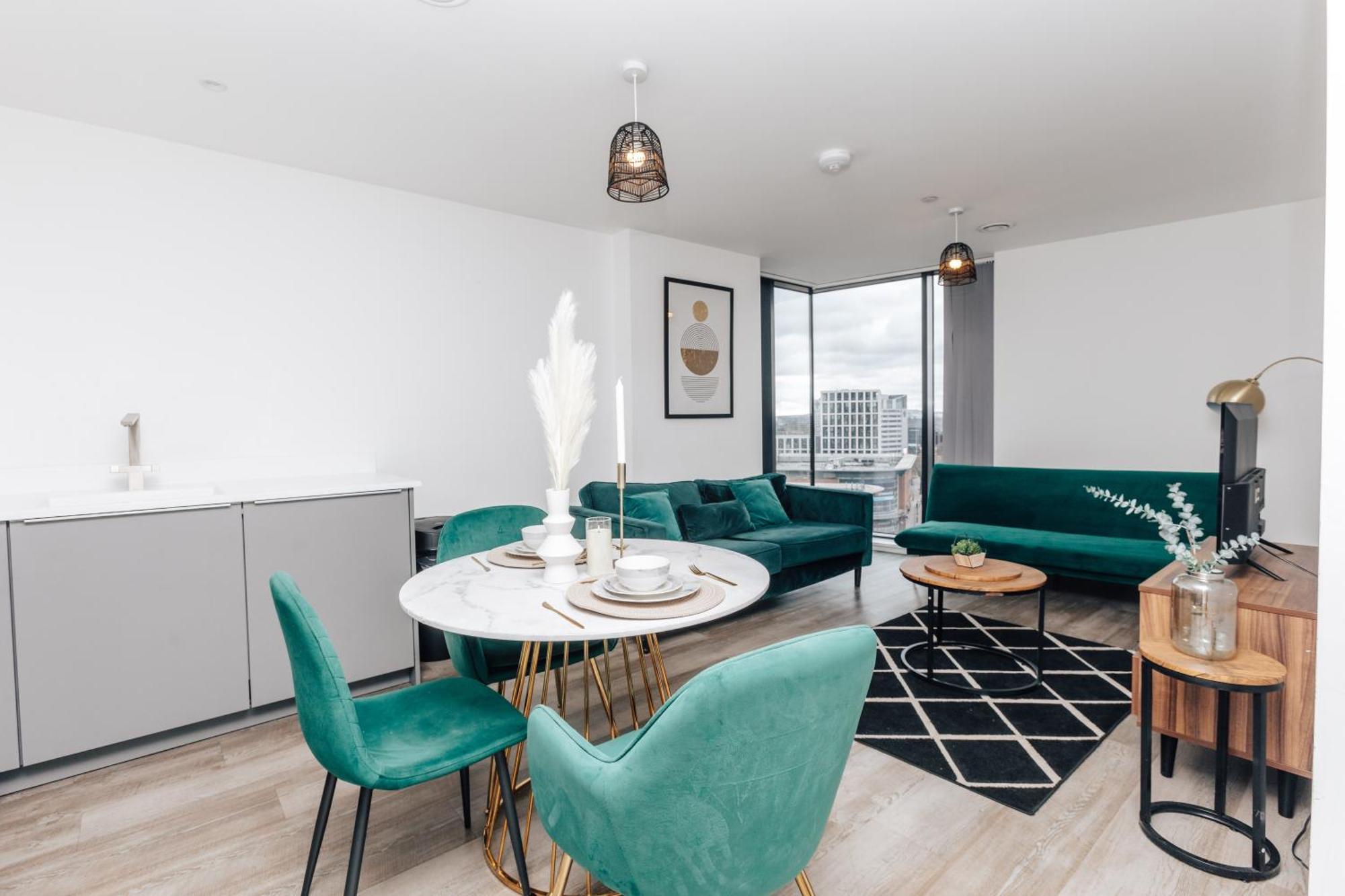 Luxury 2 Bedroom Apartment, Broad Street Birmingham Exterior photo